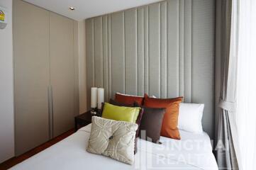 For RENT : The Residence @61 / 2 Bedroom / 2 Bathrooms / 73 sqm / 79000 THB [6141006]