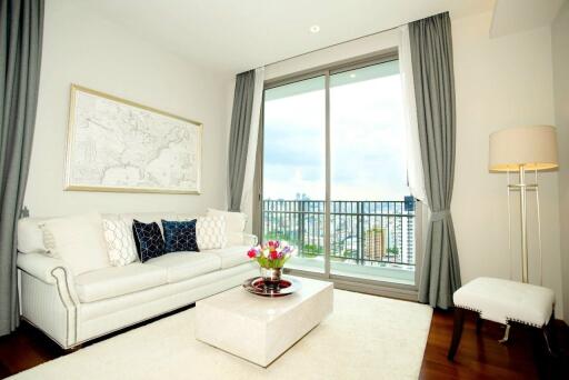 For RENT : Quattro by Sansiri / 2 Bedroom / 2 Bathrooms / 83 sqm / 79000 THB [7346969]