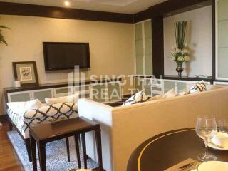 For RENT : Fifty Fifth Tower / 3 Bedroom / 3 Bathrooms / 221 sqm / 80000 THB [3329441]