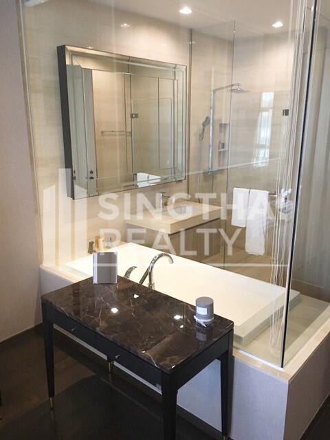 For RENT : The XXXIX by Sansiri / 2 Bedroom / 2 Bathrooms / 81 sqm / 80000 THB [3882230]