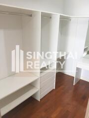 For RENT : Siri Residence / 3 Bedroom / 3 Bathrooms / 143 sqm / 80000 THB [4030196]