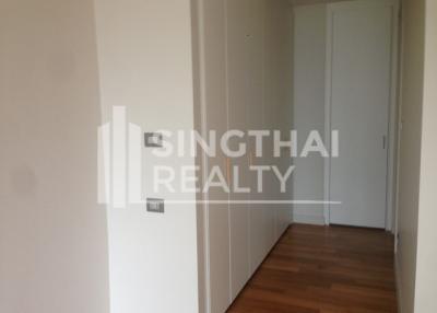 For RENT : Sindhorn Residence / 1 Bedroom / 1 Bathrooms / 74 sqm / 80000 THB [4296632]