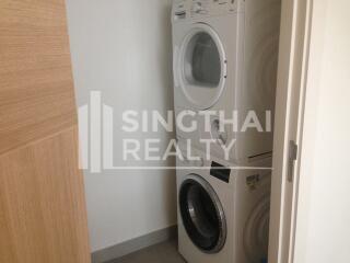 For RENT : Sindhorn Residence / 1 Bedroom / 1 Bathrooms / 74 sqm / 80000 THB [4296632]