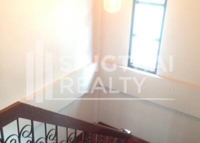 For RENT : House Thonglor / 2 Bedroom / 2 Bathrooms / 301 sqm / 80000 THB [4353611]