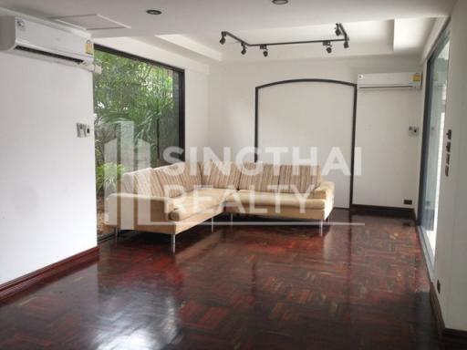For RENT : House Thonglor / 2 Bedroom / 2 Bathrooms / 301 sqm / 80000 THB [4353611]