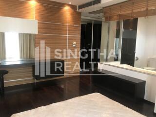 For RENT : The Height / 3 Bedroom / 3 Bathrooms / 142 sqm / 80000 THB [4583249]