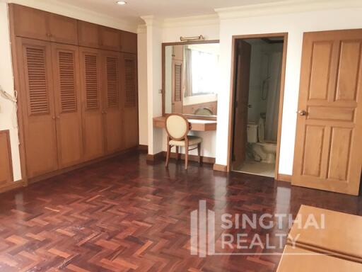 For RENT : Promsuk Condominium / 3 Bedroom / 4 Bathrooms / 321 sqm / 80000 THB [4957430]