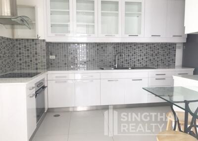 For RENT : Fifty Fifth Tower / 3 Bedroom / 3 Bathrooms / 224 sqm / 80000 THB [5060423]
