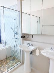 For RENT : Aguston Sukhumvit 22 / 3 Bedroom / 3 Bathrooms / 156 sqm / 80000 THB [5542418]