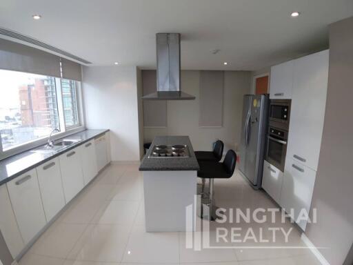 For RENT : Fullerton Sukhumvit / 3 Bedroom / 3 Bathrooms / 171 sqm / 100000 THB [6197247]