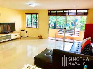 For RENT : Townhouse Phromphong / 4 Bedroom / 5 Bathrooms / 351 sqm / 80000 THB [6467087]