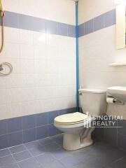 For RENT : Royal Castle / 3 Bedroom / 3 Bathrooms / 161 sqm / 80000 THB [6601044]