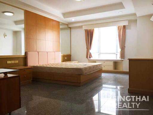 For RENT : Royal Castle / 3 Bedroom / 3 Bathrooms / 161 sqm / 80000 THB [6601044]