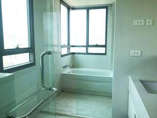 For RENT : Aequa Sukhumvit 49 / 2 Bedroom / 2 Bathrooms / 97 sqm / 80000 THB [6751209]