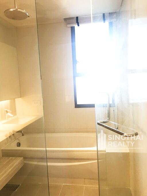 For RENT : Aequa Sukhumvit 49 / 2 Bedroom / 2 Bathrooms / 97 sqm / 80000 THB [6733723]