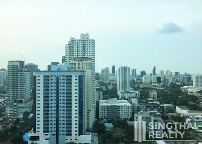 For RENT : Fullerton Sukhumvit / 3 Bedroom / 3 Bathrooms / 133 sqm / 80000 THB [6812605]