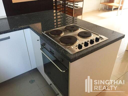 For RENT : Fullerton Sukhumvit / 3 Bedroom / 3 Bathrooms / 133 sqm / 80000 THB [6812605]