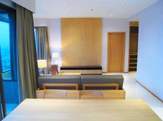 For RENT : The Emporio Place / 2 Bedroom / 2 Bathrooms / 105 sqm / 80000 THB [6842966]