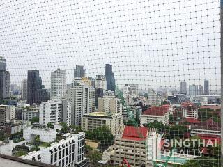 For RENT : Shiva Tower / 3 Bedroom / 3 Bathrooms / 321 sqm / 80000 THB [7209746]