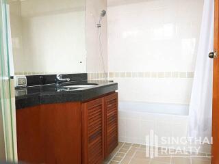 For RENT : P.R.Home III Apartment / 2 Bedroom / 3 Bathrooms / 201 sqm / 80000 THB [7321035]