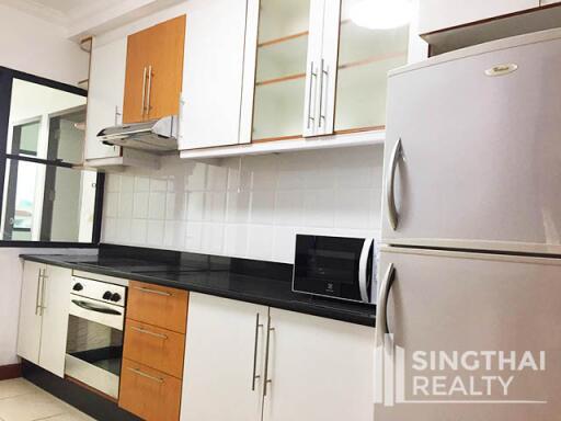 For RENT : P.R.Home III Apartment / 2 Bedroom / 3 Bathrooms / 201 sqm / 80000 THB [7321035]