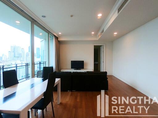 For RENT : Royce Private Residences / 2 Bedroom / 2 Bathrooms / 112 sqm / 80000 THB [7574899]