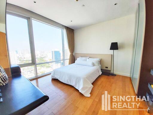 For RENT : Fullerton Sukhumvit / 3 Bedroom / 3 Bathrooms / 137 sqm / 80000 THB [7653518]