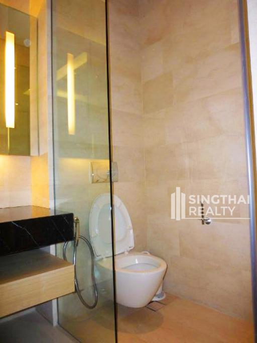 For RENT : Saladaeng Residences / 2 Bedroom / 2 Bathrooms / 127 sqm / 80000 THB [8037933]