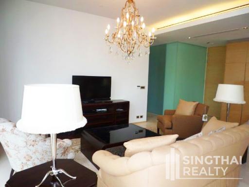 For RENT : Saladaeng Residences / 2 Bedroom / 2 Bathrooms / 127 sqm / 80000 THB [8037933]