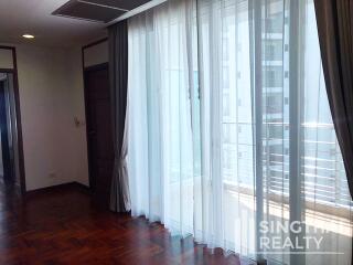 For RENT : The Grand Sethiwan Sukhumvit 24 / 3 Bedroom / 3 Bathrooms / 251 sqm / 80000 THB [8246199]