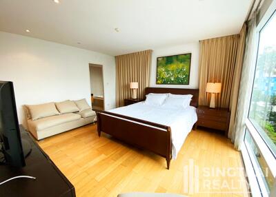 For RENT : Fullerton Sukhumvit / 3 Bedroom / 3 Bathrooms / 171 sqm / 80000 THB [8281257]