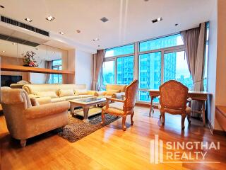 For RENT : The Height / 3 Bedroom / 3 Bathrooms / 161 sqm / 80000 THB [8349547]