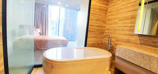 For RENT : Celes Asoke / 2 Bedroom / 2 Bathrooms / 85 sqm / 80000 THB [8514182]