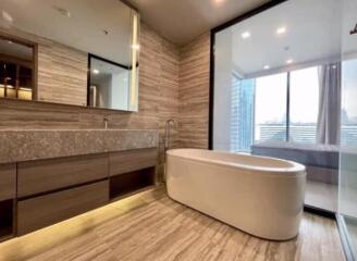 For RENT : Celes Asoke / 2 Bedroom / 2 Bathrooms / 87 sqm / 80000 THB [8514211]