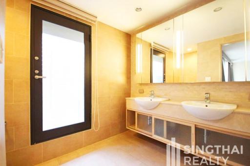 For RENT : Casa Langsuan / 2 Bedroom / 2 Bathrooms / 186 sqm / 80000 THB [8526510]