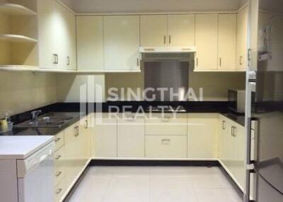 For RENT : City Lakes Tower Sukhumvit 16 / 3 Bedroom / 3 Bathrooms / 319 sqm / 80000 THB [8936463]