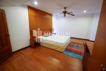 For RENT : Raintree Village Apartment / 3 Bedroom / 3 Bathrooms / 268 sqm / 80000 THB [8994452]