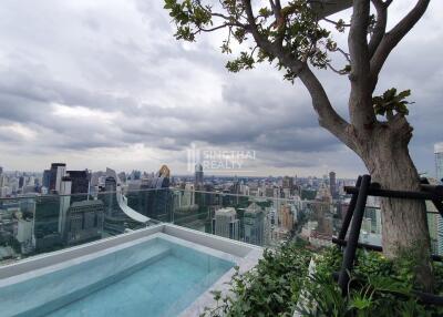 For RENT : 28 Chidlom / 2 Bedroom / 2 Bathrooms / 77 sqm / 80000 THB [9569241]