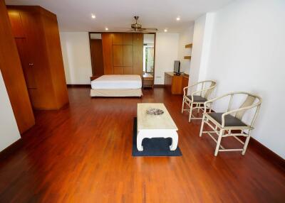 For RENT : Raintree Village Apartment / 3 Bedroom / 3 Bathrooms / 268 sqm / 80000 THB [9617771]