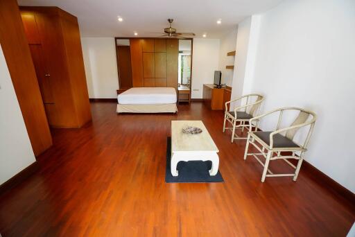 For RENT : Raintree Village Apartment / 3 Bedroom / 3 Bathrooms / 268 sqm / 80000 THB [9617771]