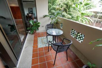 For RENT : Raintree Village Apartment / 3 Bedroom / 3 Bathrooms / 268 sqm / 80000 THB [9617771]