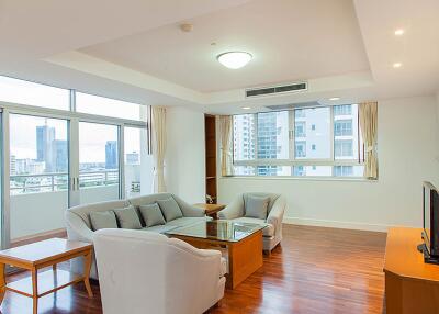 For RENT : Krungthep Thani Tower / 3 Bedroom / 3 Bathrooms / 230 sqm / 80000 THB [9691693]