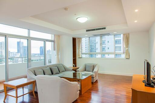 For RENT : Krungthep Thani Tower / 3 Bedroom / 3 Bathrooms / 230 sqm / 80000 THB [9691693]