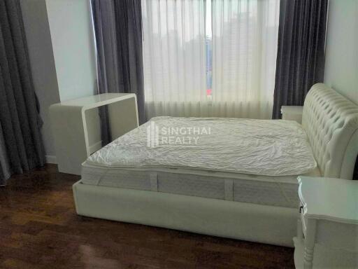 For RENT : Baan Siri 31 / 3 Bedroom / 3 Bathrooms / 132 sqm / 80000 THB [9699971]