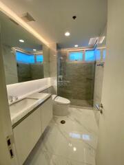 For RENT : Nusasiri Grand / 2 Bedroom / 3 Bathrooms / 130 sqm / 80000 THB [9767070]