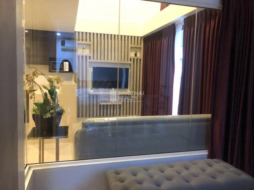 For RENT : Downtown Forty Nine / 3 Bedroom / 3 Bathrooms / 122 sqm / 75000 THB [9796260]