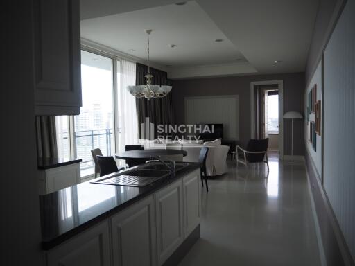 For RENT : Royce Private Residences / 2 Bedroom / 2 Bathrooms / 112 sqm / 80000 THB [9806734]