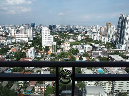 For RENT : Royce Private Residences / 2 Bedroom / 2 Bathrooms / 112 sqm / 80000 THB [9806734]