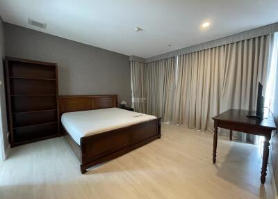 For RENT : Fullerton Sukhumvit / 3 Bedroom / 3 Bathrooms / 155 sqm / 80000 THB [10059173]