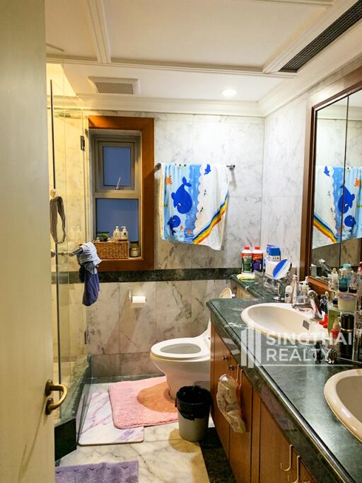 For RENT : All Season Mansion / 2 Bedroom / 3 Bathrooms / 178 sqm / 80000 THB [10272622]